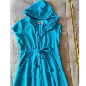 Juicy Couture Hooded Terry Cloth robe / slip